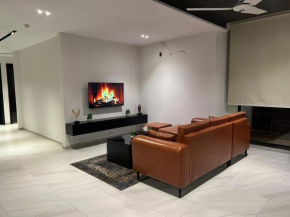 Urban Retreat 3BHK in Central Gulberg